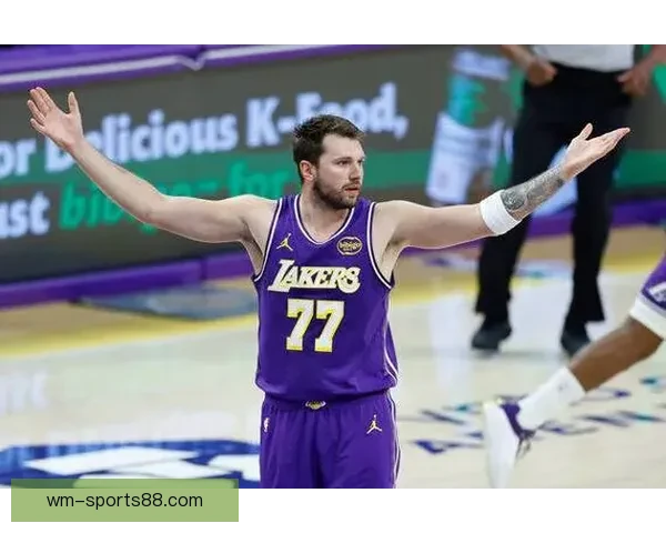 东契奇因16次技犯被禁赛一场 NBA官方宣布罚款26.4万美元