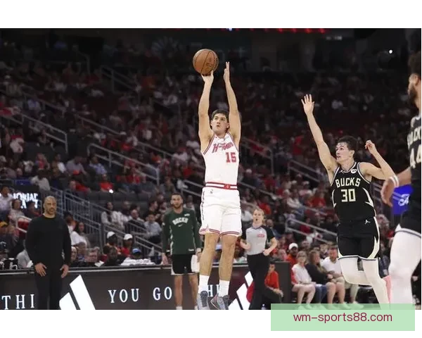 谢泼德单场命中9记三分球创生涯新高 火箭首发战绩飙升至13胜4负